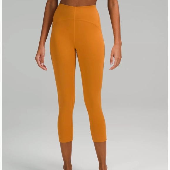 Lululemon InStill High-Rise Crop 23 - Picture 2 of 5